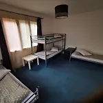 Flava Hostel *